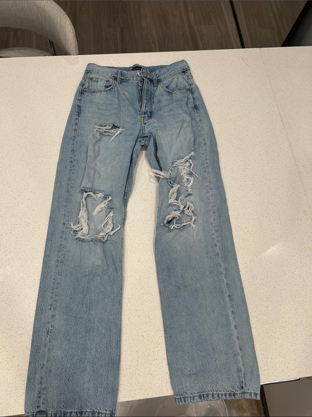 Women’s Light Blue Distressed Jeans